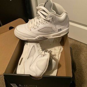 White Jordan 5 GS 6